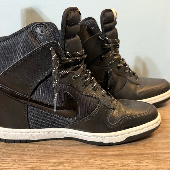 Nike Dunk Sky High Essential - Picture 5 of 8